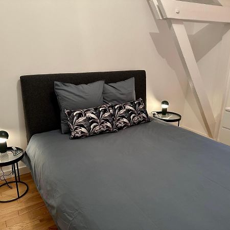 Bel Appartement Avec Parking Au Coeur De แร็งส์ ภายนอก รูปภาพ